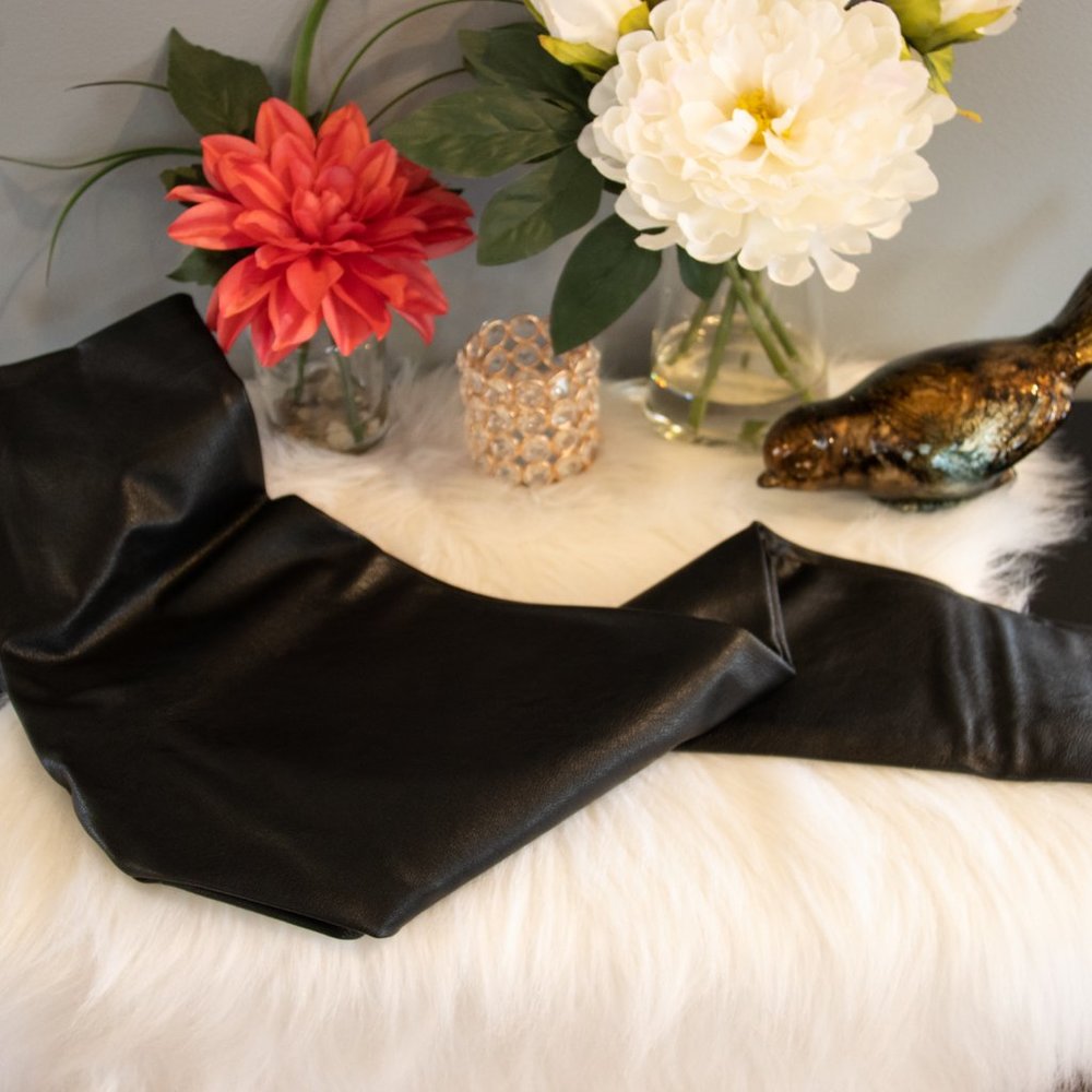 Commando Control Faux Leather Leggings